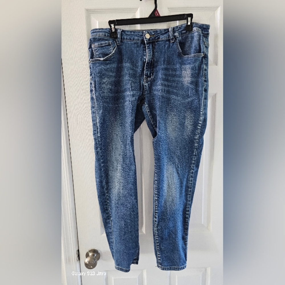 Men's Blue Denim Jeans